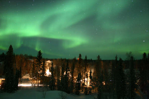 image025