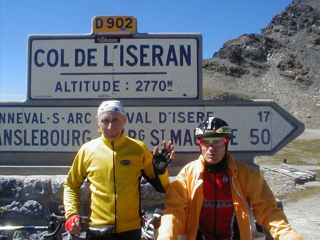 franco_e_angelo_in_vetta_iseran_2005